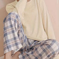 WW | Pyjama-Set für Damen in modischen Farben