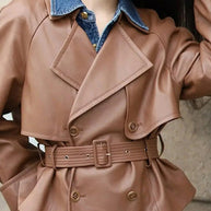 WW | Kaffee Peter Pan Kragen Bindegürtel Kunstleder Mäntel