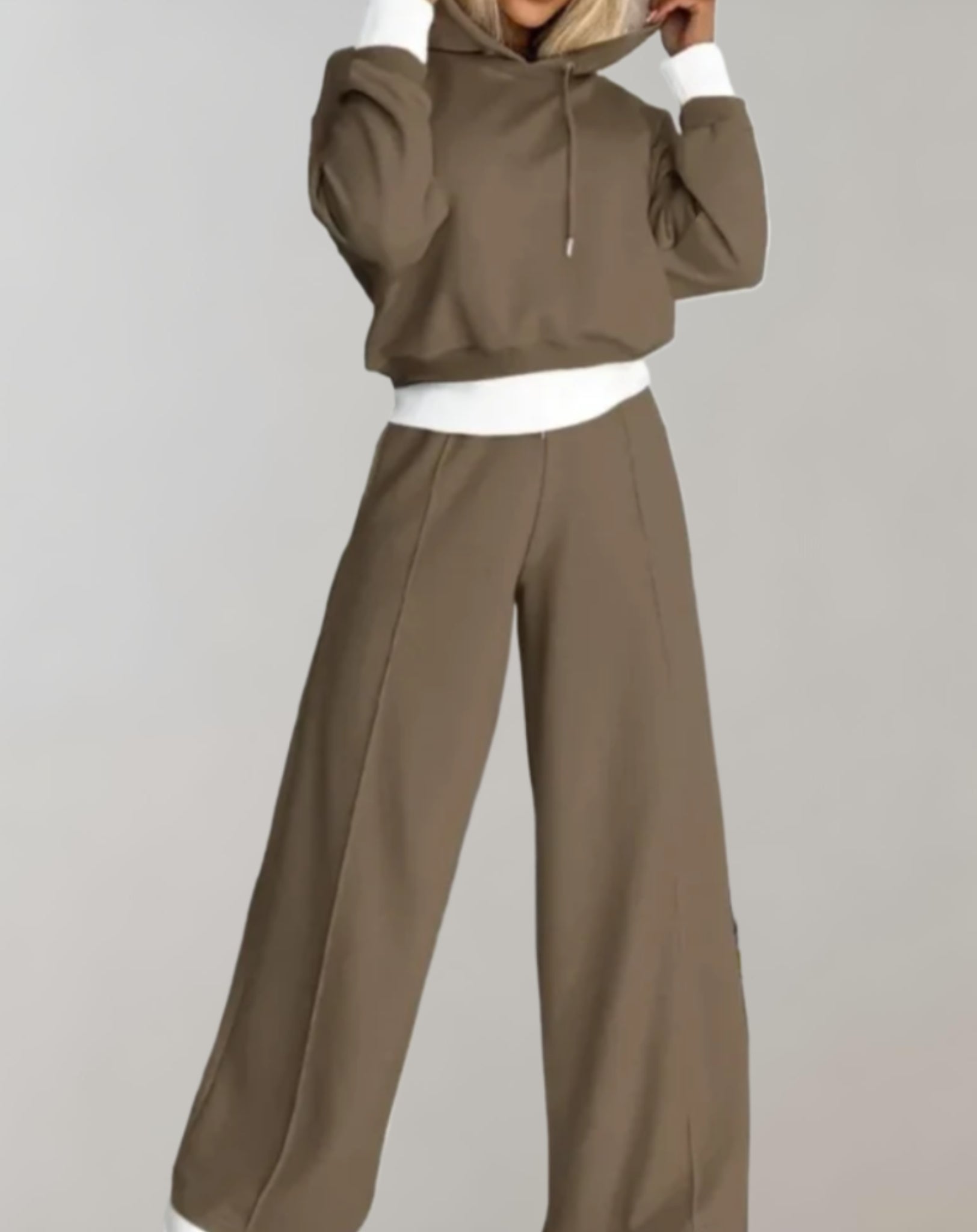 WW | Damen Loungewear Satz mit Kapuze und Weiter Hose