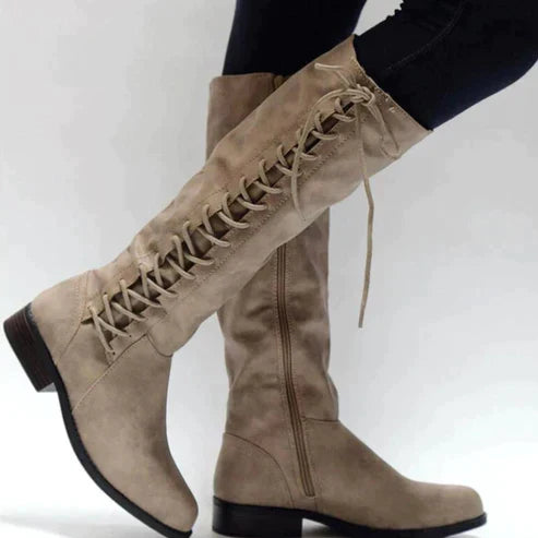 W&W Mode - Elegante Schnürstiefel