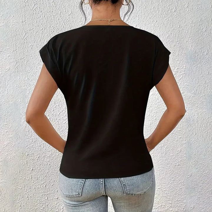 W&W Mode | Elegantes, einfarbiges T-Shirt mit V-Ausschnitt und gedrehtem Saum für Damen