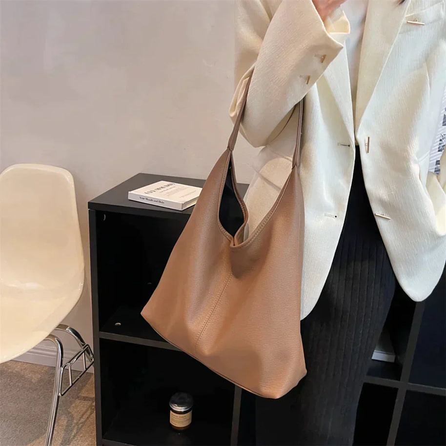 WW | Vegane Leder Hobo Tasche für Damen - Stilvolle und nachhaltige Handtasche