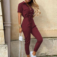 WW | Jumpsuit mit Frisur Upgrade deine Sommergarderobe mit unserem stylischen Jumpsuit mit Frisur