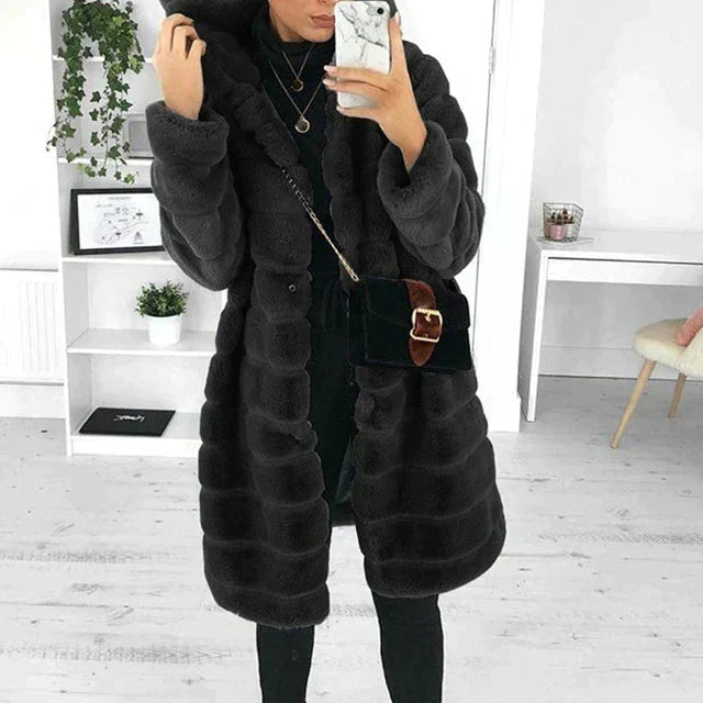 W&W Mode | Kapuze | Kunstpelz | Winterjacke | Damenjacke