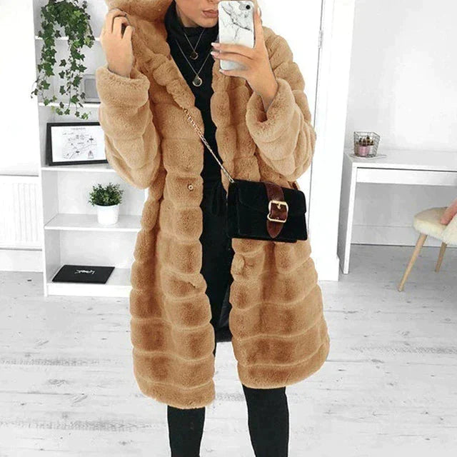 W&W Mode | Kapuze | Kunstpelz | Winterjacke | Damenjacke