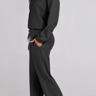 WW | Langes Hosen-Set mit weitem Bein und Revers-Reißverschluss-Sweatshirt