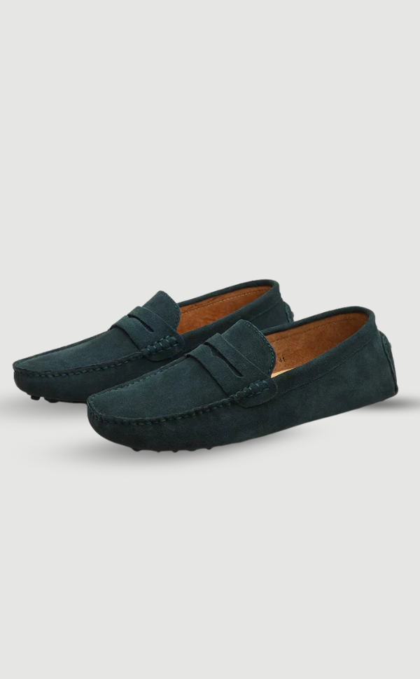 Wildleder-Slipper im italienischen Stil