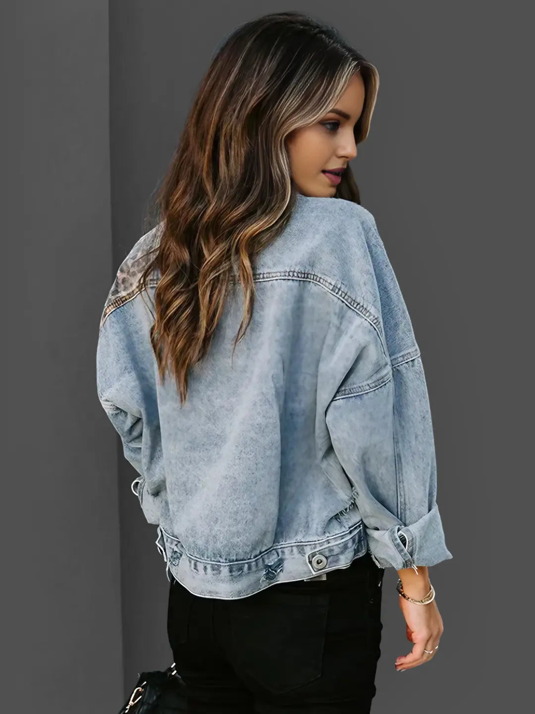 – Leoparden-Denim-Jacke