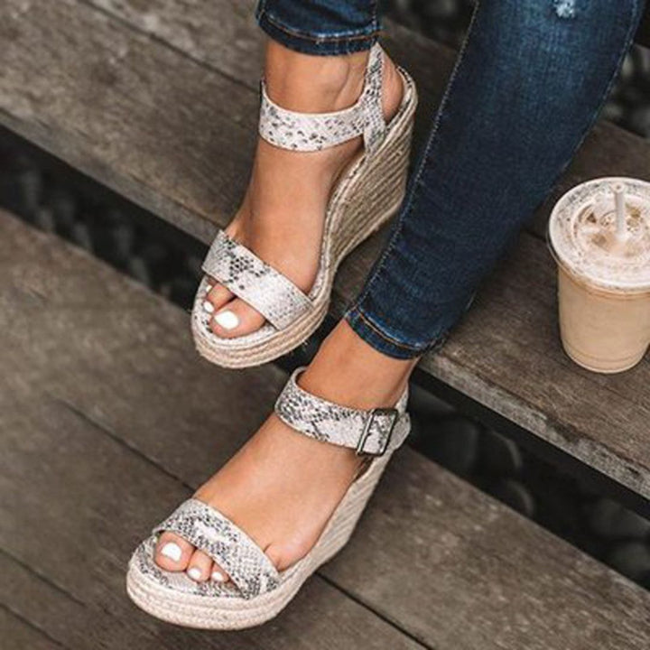 W&W Mode | Keilsandalen Elegante Frauenschuhe mit Gürtel
