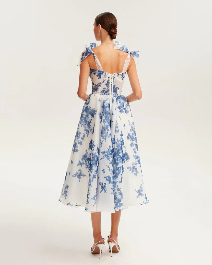 W&W Mode | blaues Organza Midi Kleid mit Hortensienmuster