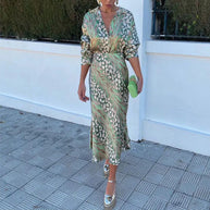 WW | Satiniertes Bedrucktes Midi Kleid Mit Langen Ärmeln Für Damen