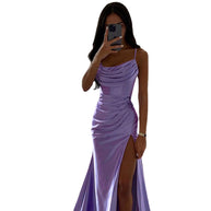 WW | Glänzendes Satin Falten Spalte Abend Maxi Kleid