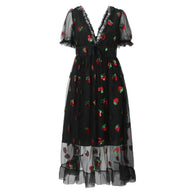 Damen Tüllkleid mit verspieltem Erdbeer-Design und eleganter Schnürung WW