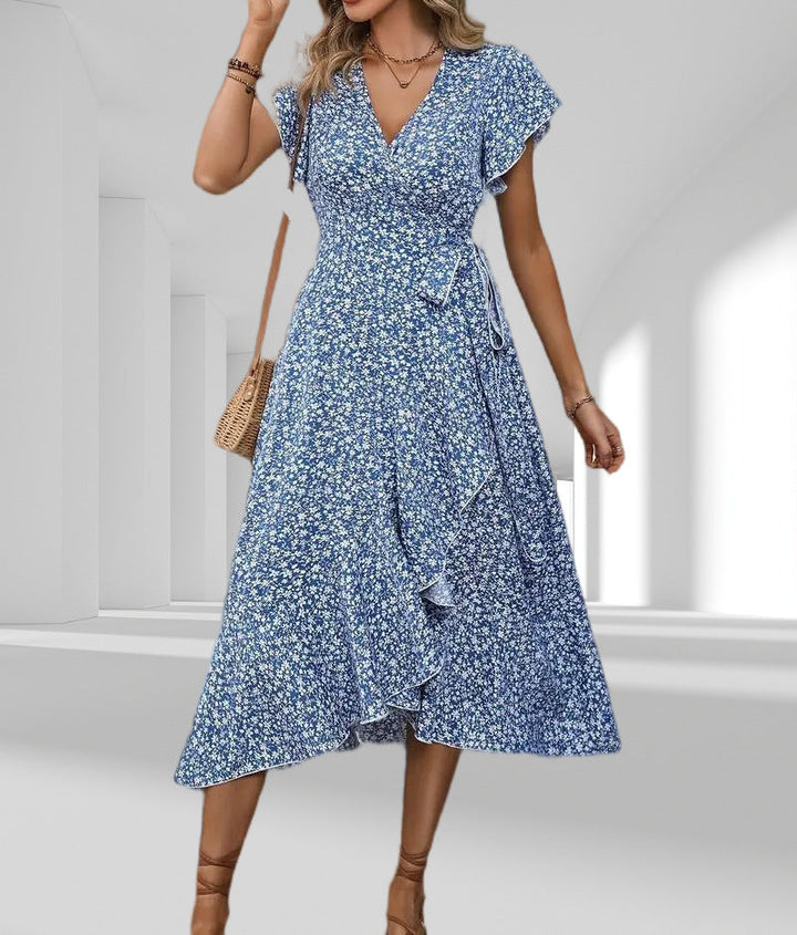 W&W Mode | Adored By You Floral Midi Kleid mit Gänseblümchen