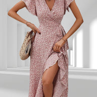 WW | Adored By You Floral Midi Kleid mit Gänseblümchen