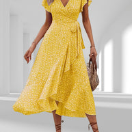 WW | Adored By You Floral Midi Kleid mit Gänseblümchen