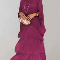 WW | Elegantes Maxikleid mit Fledermausärmeln und Gestuftem Rundhalsausschnitt