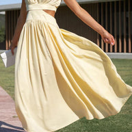 WW | Mock Neck Cutout Midi Kleid