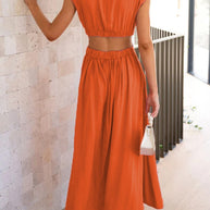 WW | Mock Neck Cutout Midi Kleid
