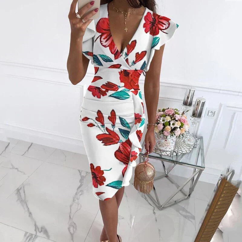 W&W Mode | Kleid mit Rüschensäumen und V-Ausschnitt