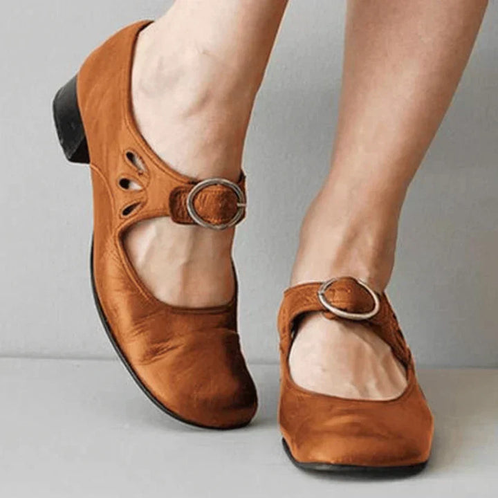 Ledersandalen mit klassischem Stil