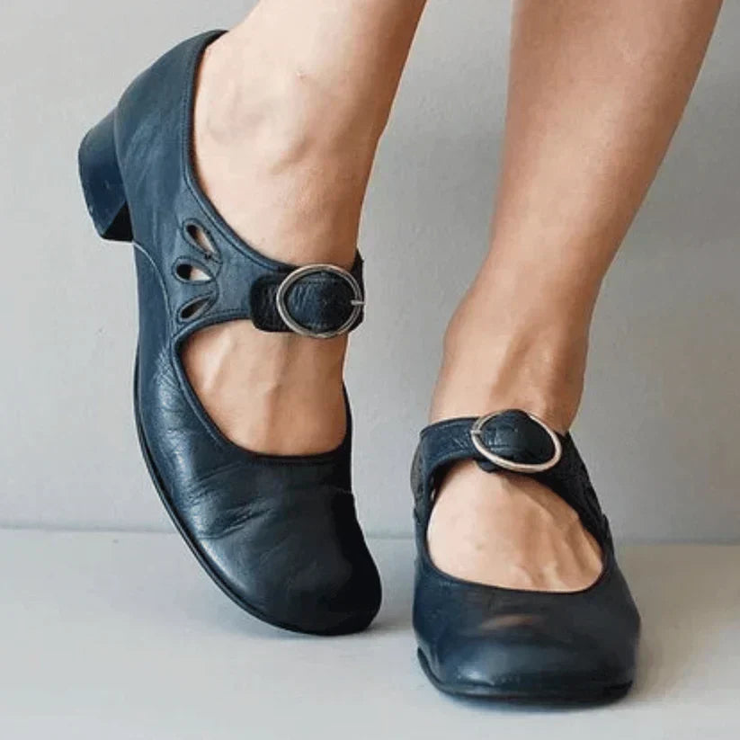 Ledersandalen mit klassischem Stil