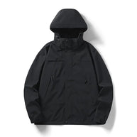 Schwarze wind- und wasserdichte Outdoor-Kapuzenjacke mit langen Ärmeln und farblich abgestimmtem Reißverschluss

