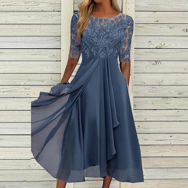 WW | Dunkelblaues Festkleid