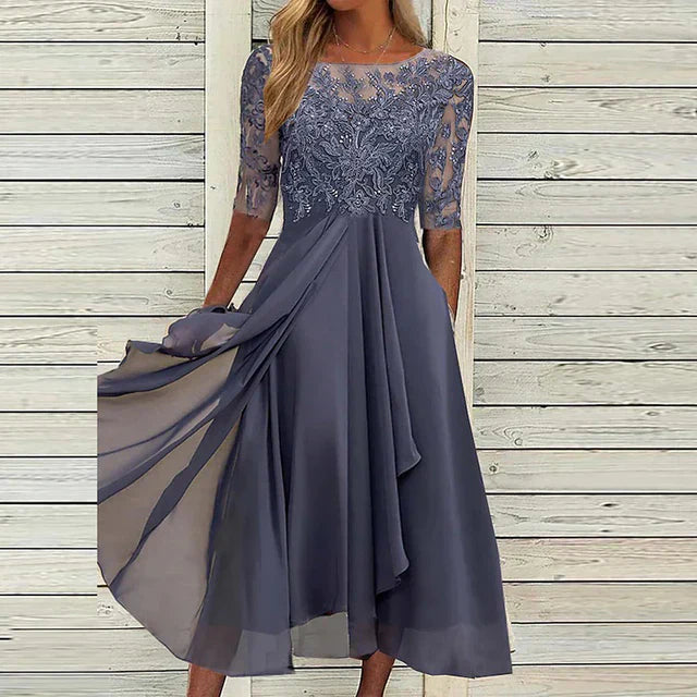 WW | Dunkelblaues Festkleid