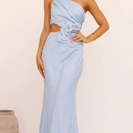 Damen Elegantes Maxikleid mit seitlichem Cut-Out und floralem Detail WW
