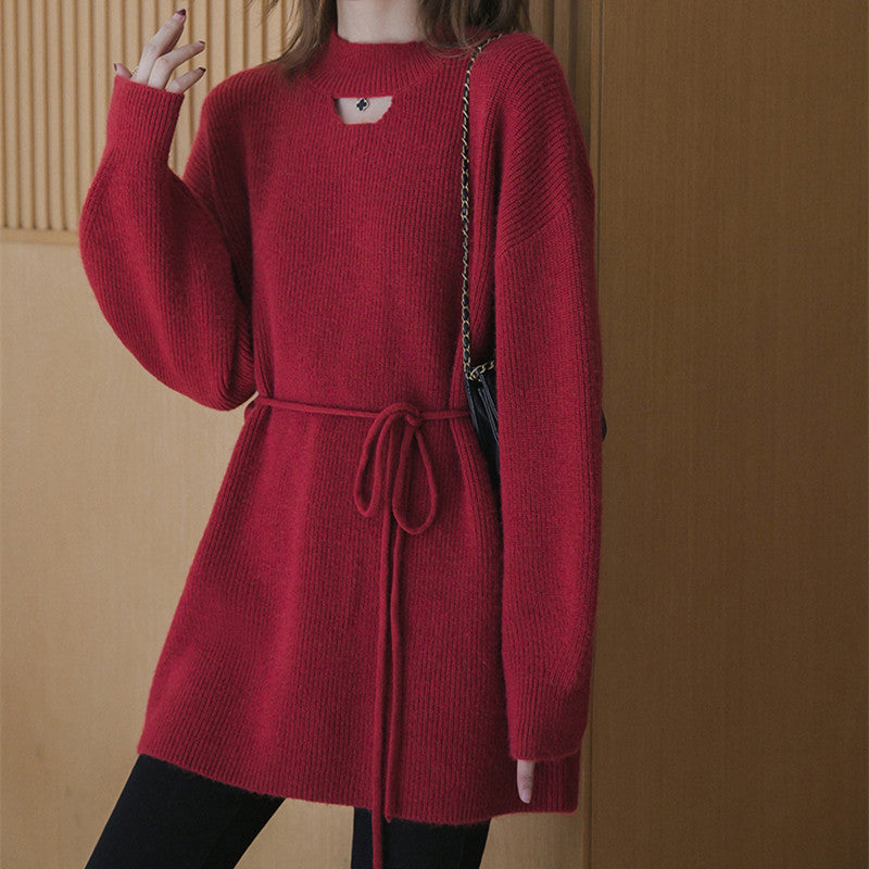 Damen Strickkleid mit hohem Kragen und eleganter Taillierung WW