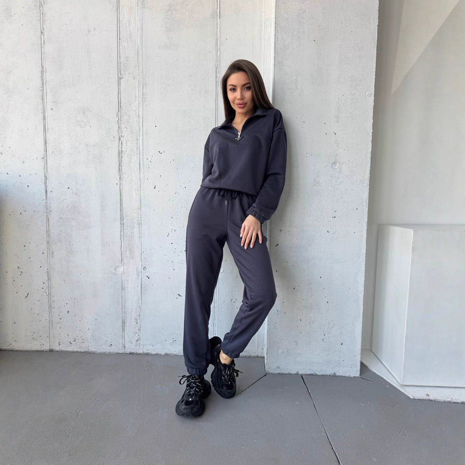 Damen sportliches Set aus weichem Fleece mit Kapuze WW