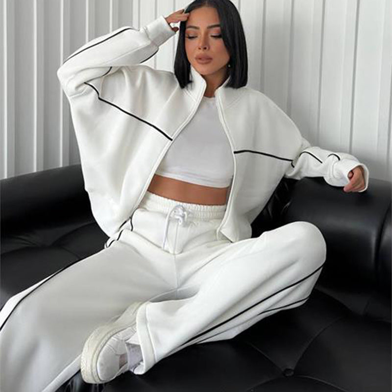 Damen Sportliches Wohlfühl-Set mit hohem Kragen und weitem Schnitt WW