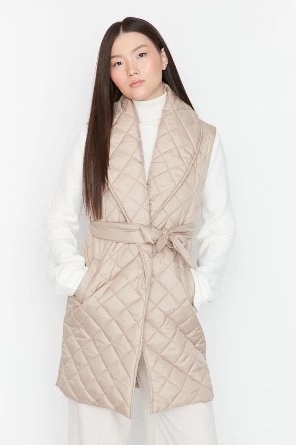 Damen Steppweste mit breitem Kragen und Taillengürtel WW