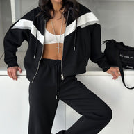 Damen sportliches Jogginganzug-Set mit modernem Schnitt und trendigen Akzenten WW