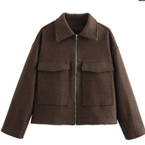 Damen hochschneiderte Jacke mit praktischen Pattentaschen und weichem Wollmix WW