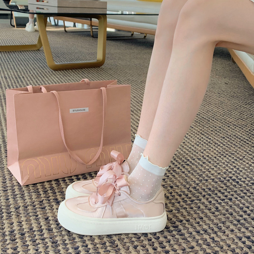Damen Schnürsneaker mit dekorativen Schleifen und gepolsterter Sohle WW