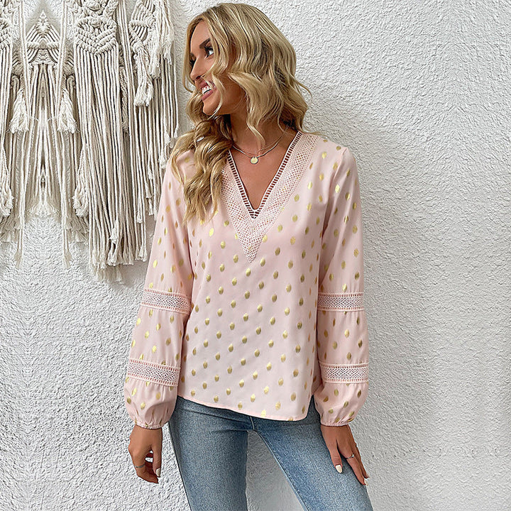 Damen Bluse mit feinen Spitzenakzenten und eleganten Detail-Elementen W&W Mode