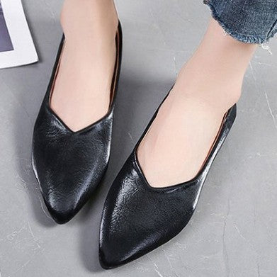Damen Ballerinas mit elegantem spitzem Design und komfortablem Fußbett W&W Mode