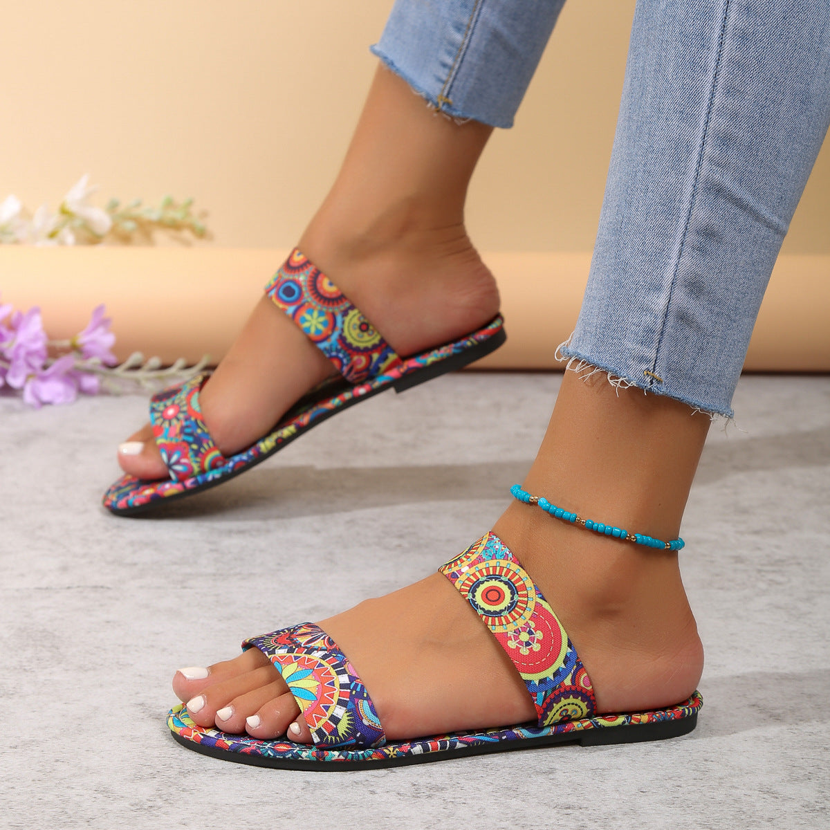 Damen bequeme Zehentrenner-Pantoletten mit breitem Riemendesign und rutschfester Sohle WW