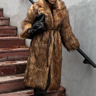 Damen Retro-Inspirierter Kunstpelzmantel WW