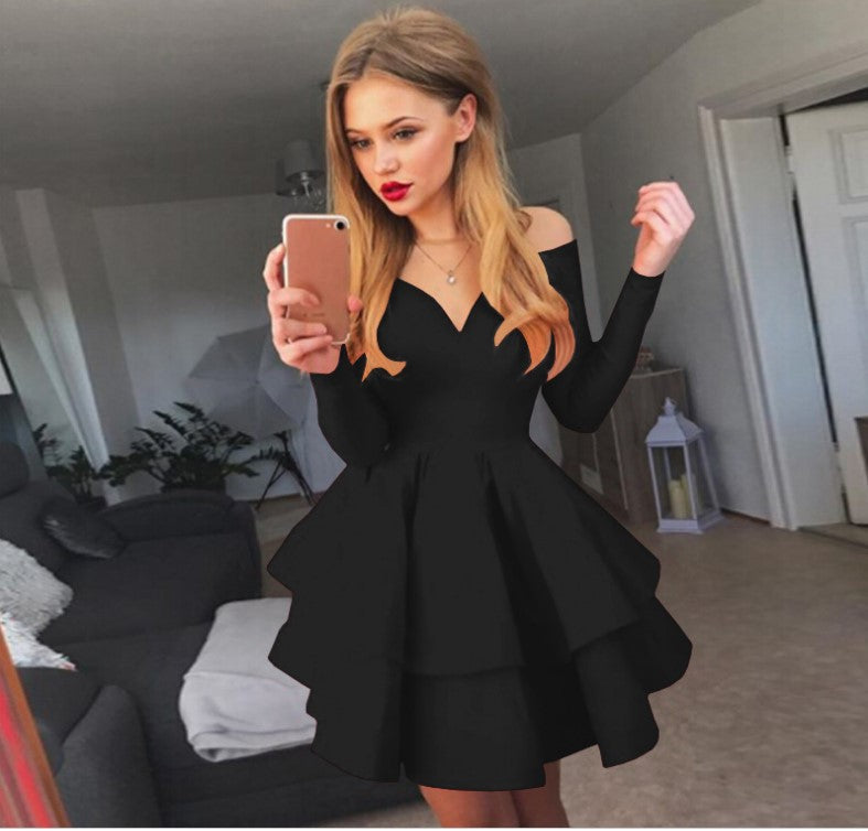 Damen Skaterkleid mit tiefem V-Ausschnitt und schwingendem Rock WW