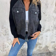 Damen Denim-Jacke mit kontrastfarbenen Ärmeln und praktischen Taschen WW