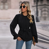 Damen Bluse mit dekorativem Wickelgürtel und voluminösen Ärmeln WW