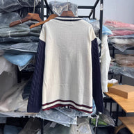 Damen Strickcardigan mit V-Ausschnitt und raffiniertem Muster WW