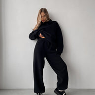 Damen sportliches Fleece-Set mit weiten Hosen und Polokragen WW