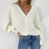 Damen Strickjacke mit oversized Schnitt und Knopfdetails WW