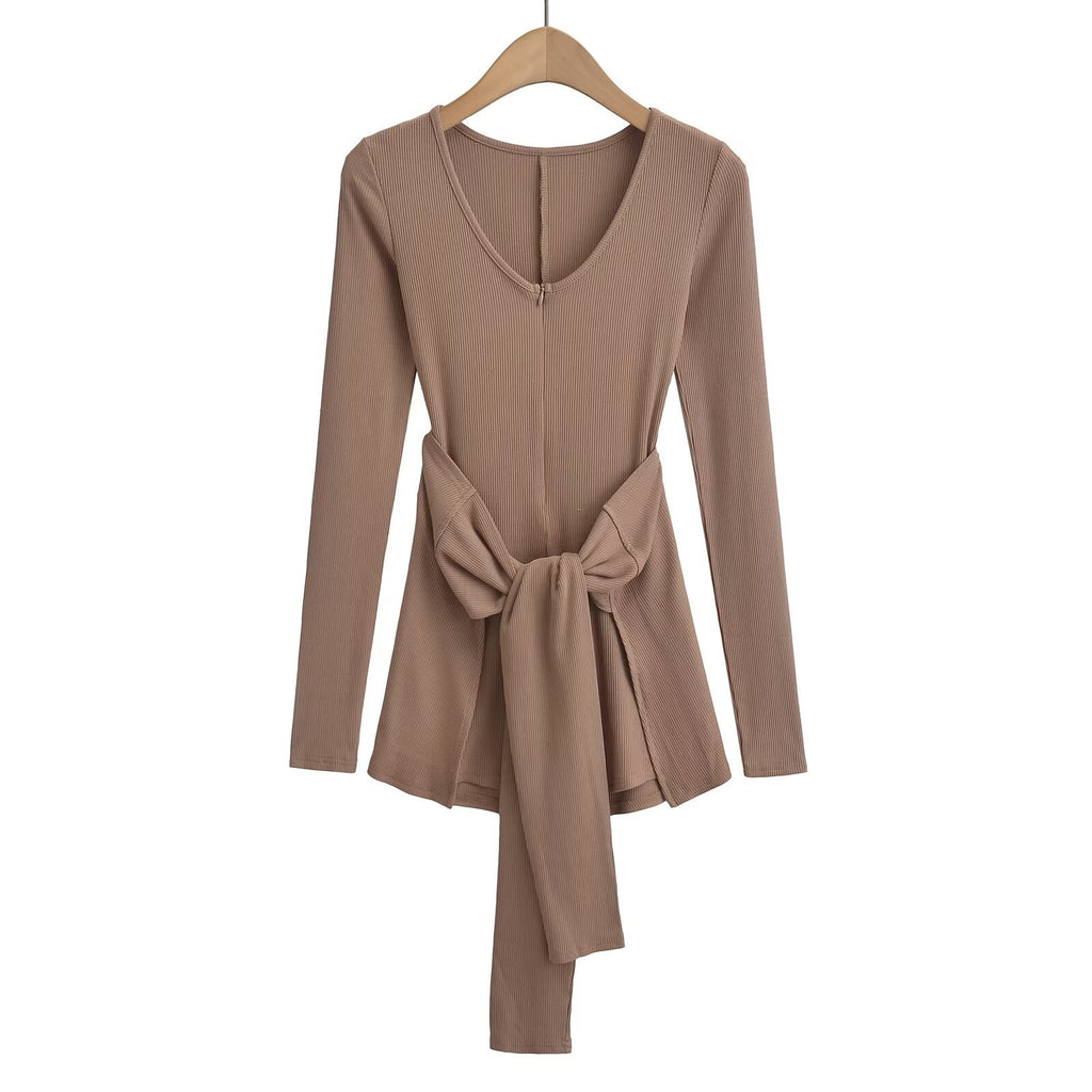 Damen Strickjacke mit Wickelgürtel und figurumspielendem Schnitt WW