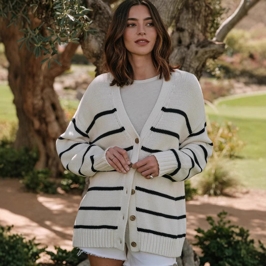 Damen Strickjacke mit breiten Streifen und Knopfverschluss WW