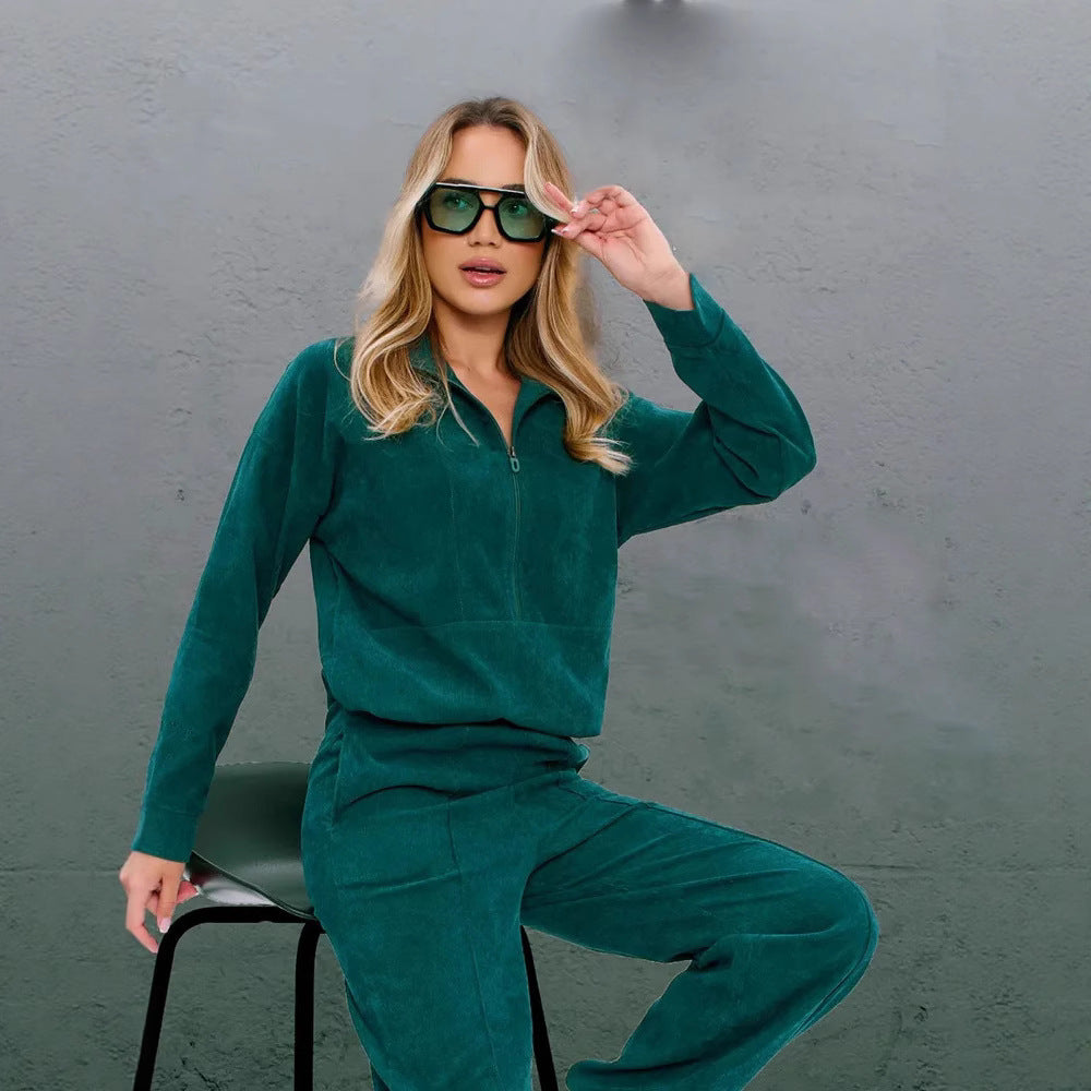 Damen sportliches Fleece-Set mit hohem Kragen und weitem Bein WW